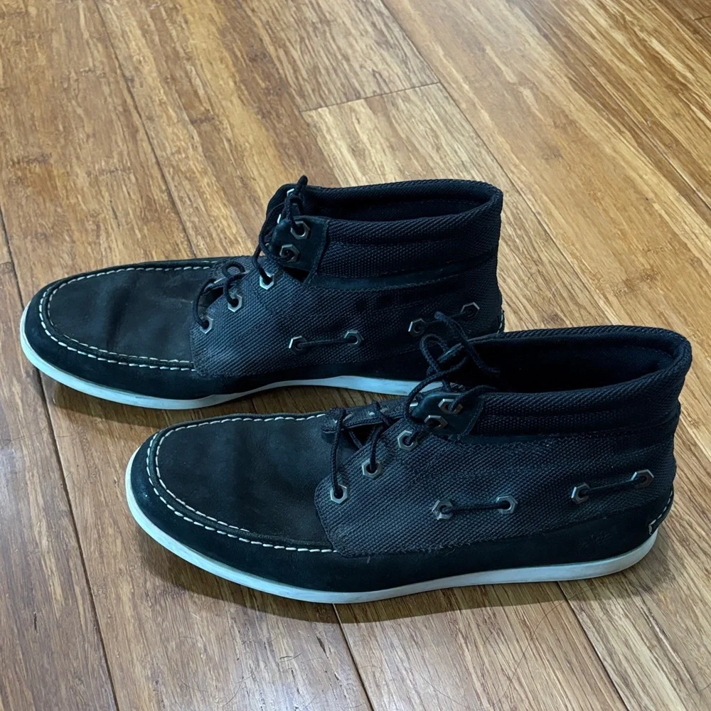 Timberland Men’s Newmarket Black Chukka Outdoor Gear Boots – Size 10.5M